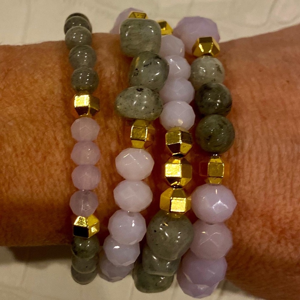 4 bracelets